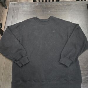 Hollister Black Crewneck Sweatshirt